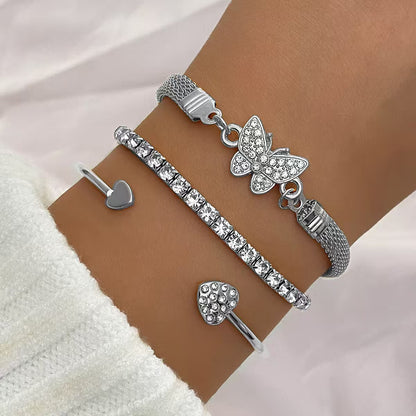 Heart-Shaped Open Bracelet
