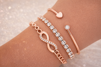Heart-Shaped Open Bracelet